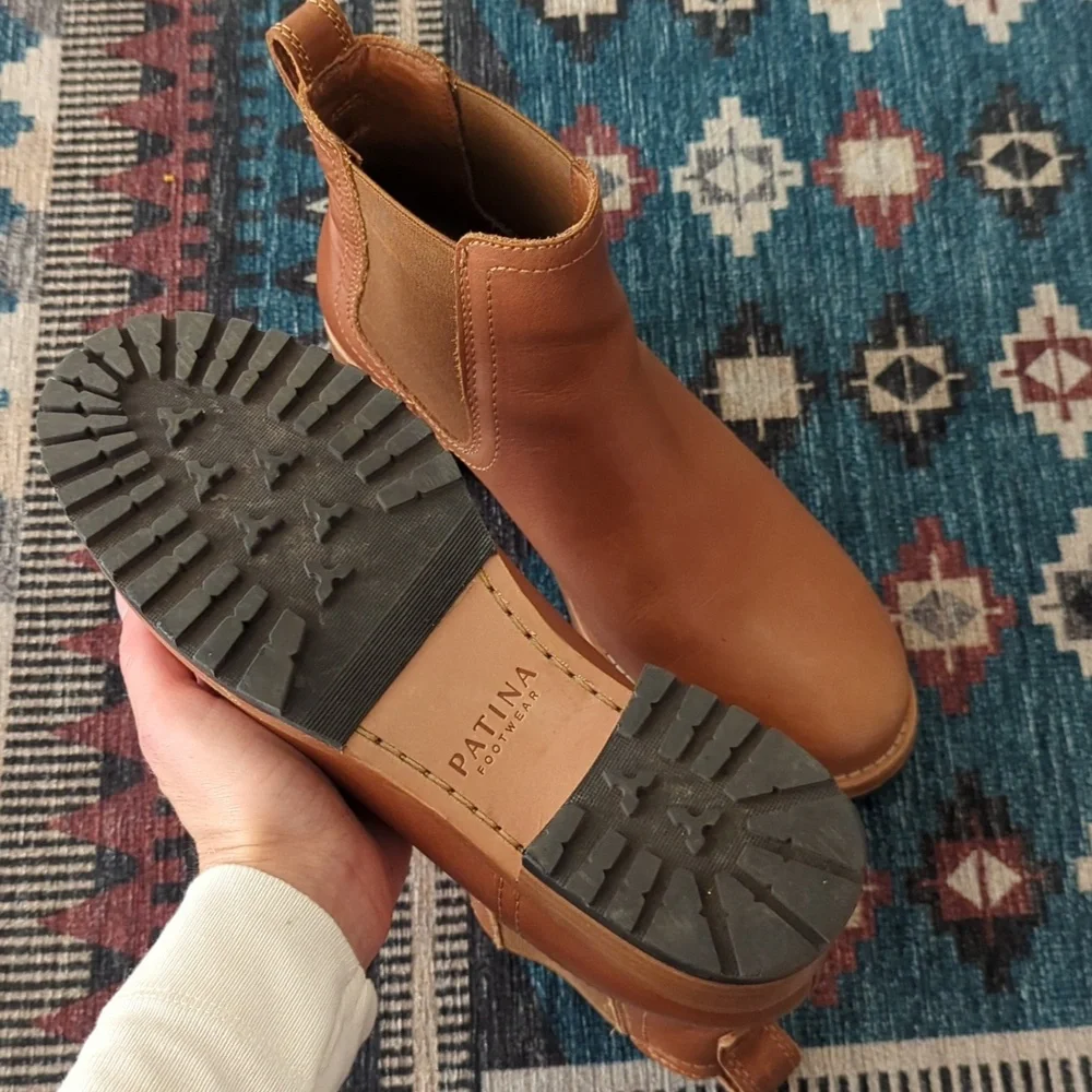 Patina Portland Leather Chelsea Boots - Picture 2 of 6